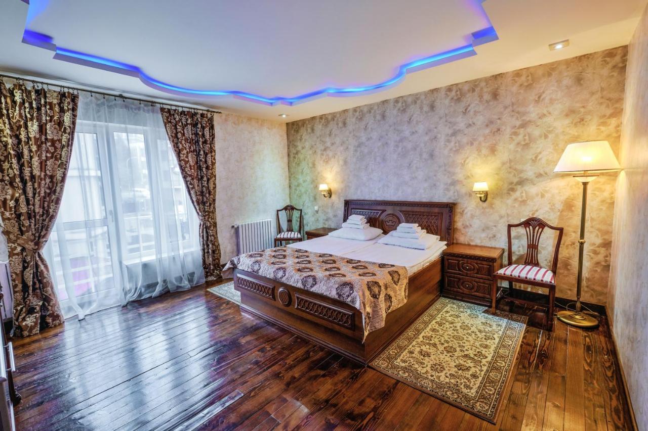 Victor Hotel Resort & Spa Truskavets Exterior photo